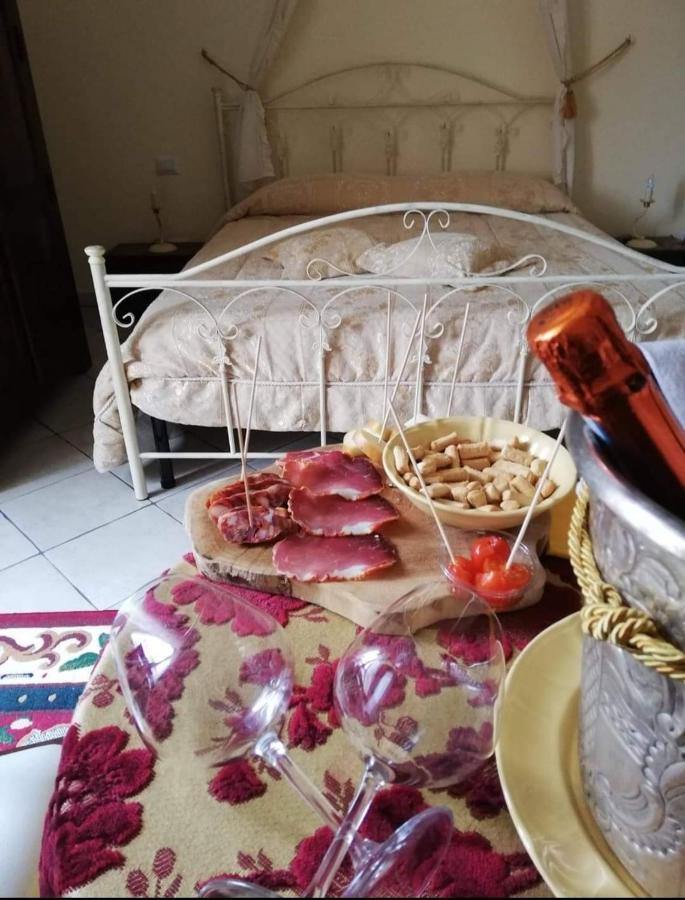 Casa Vacanze - Franco ed Enza Bed and Breakfast San Gregorio Magno Esterno foto