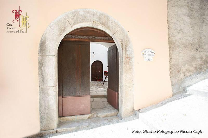 Casa Vacanze - Franco ed Enza Bed and Breakfast San Gregorio Magno Esterno foto
